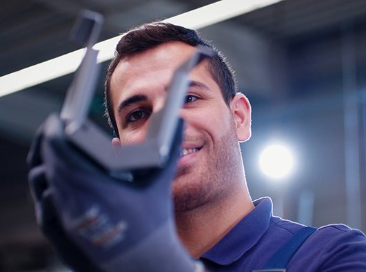 Imagefilm Produktion für mittelständische Unternehmen – Crafted Film erzählt Unternehmensgeschichten, die Vertrauen aufbauen