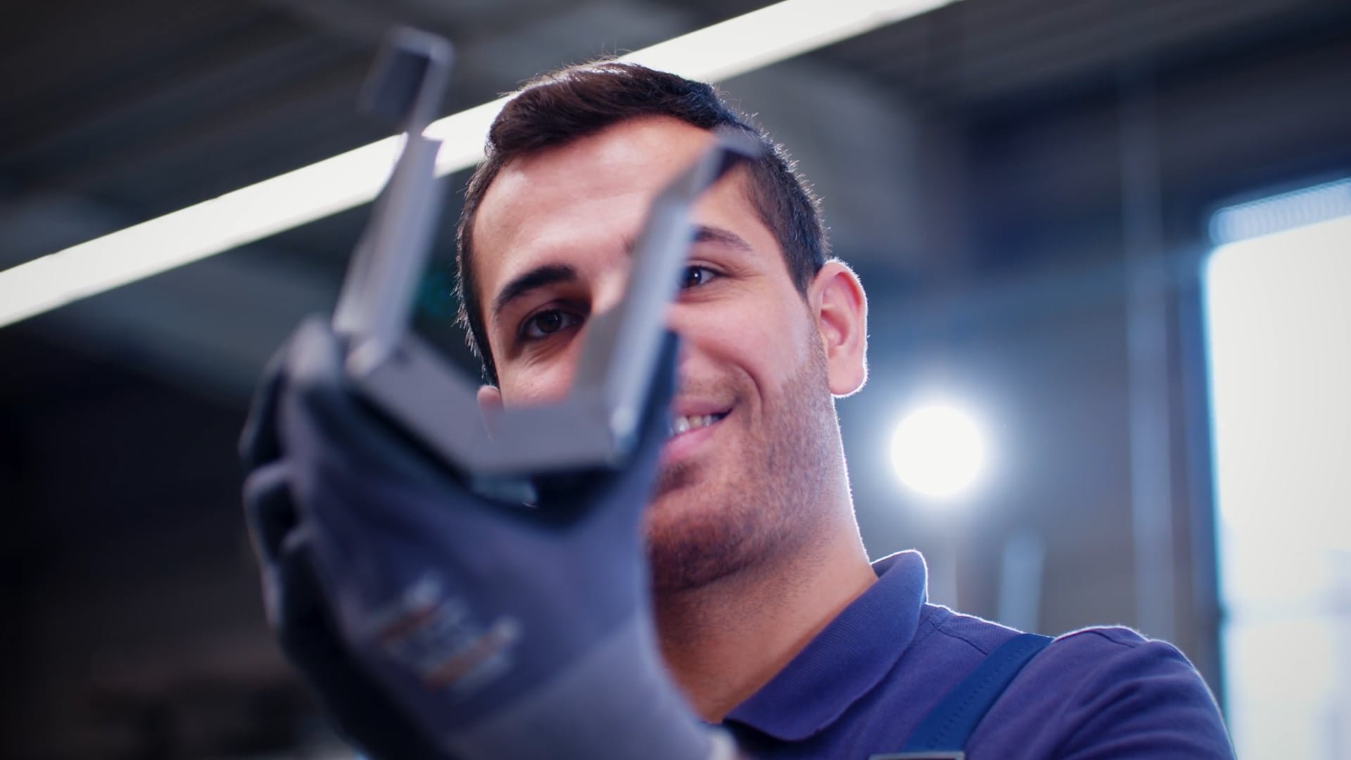 Imagefilm Produktion für mittelständische Unternehmen – Crafted Film erzählt Unternehmensgeschichten, die Vertrauen aufbauen